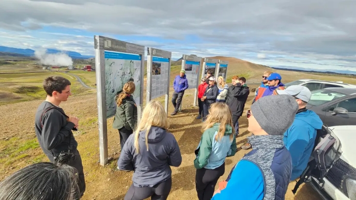 self.bildunterschrift