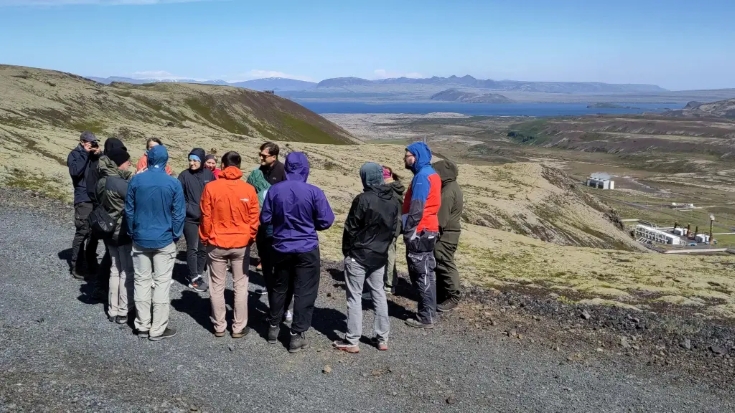 self.bildunterschrift